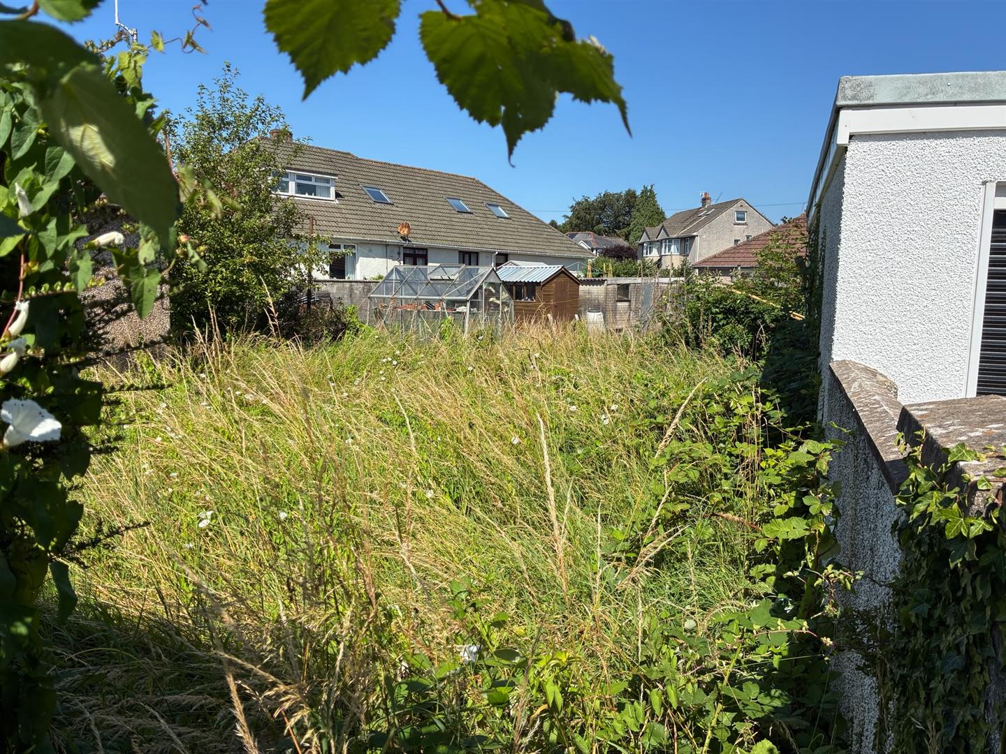 4 No. Lock-Up Garages, Moorlands Road, Bridgend